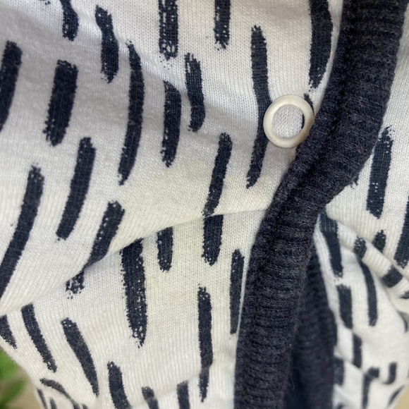 Preloved George Newborn Baby Reversible Navy and White Coat - Up to 4.5kg / 9lbs - Picture 12 of 17